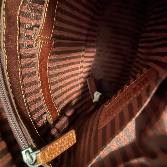 Jack Georges real leather messenger bag unisex. New. Very comfortable. - Picture 7 of 12